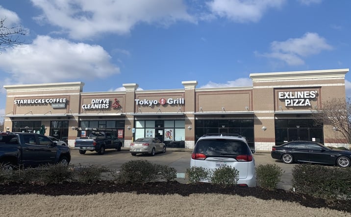 Pictures of Retail property located at 2801 Kirby Road, Memphis, TN 38119 for lease - image #1