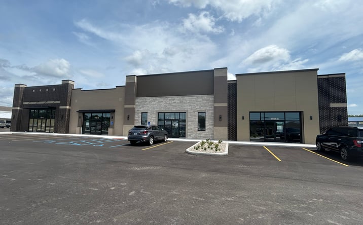 Pictures of Retail property located at 7725 US Highway 41,, Schererville, IN 46322 for lease - image #1