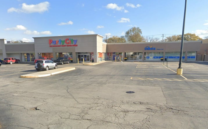 Pictures of Retail property located at 8101 S Cicero Ave, Chicago, IL 60652 for lease - image #1