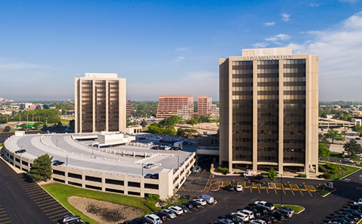 Pictures of Office property located at 1515w W 22nd St, Oak Brook, IL 60523 for lease - image #1