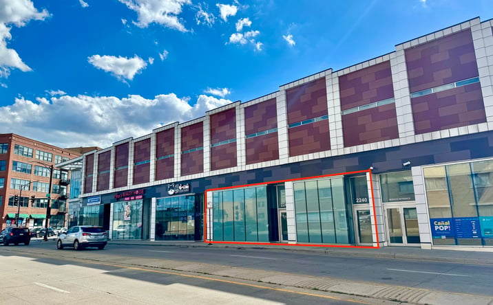 Pictures of Retail, Office, Restaurant property located at 2252 S Canal St, Chicago, IL 60616 for lease - image #1