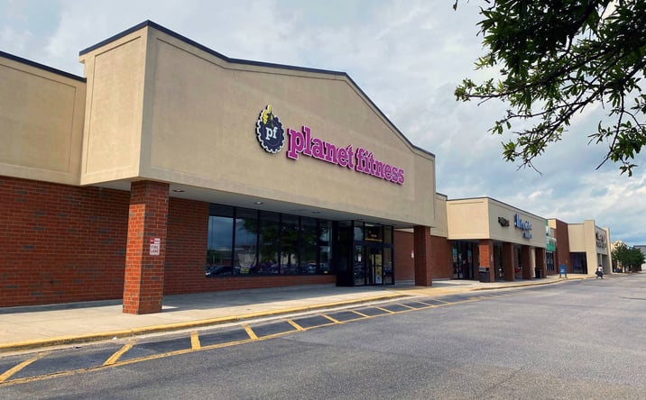 Pictures of Retail property located at 2600 David H McLeod Blvd, Florence, SC 29501 for lease - image #1