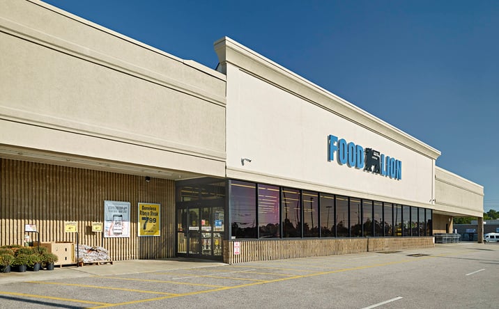 Pictures of Retail, Land property located at 102 N Reilly Rd, Fayetteville, NC 28303 for lease - image #1