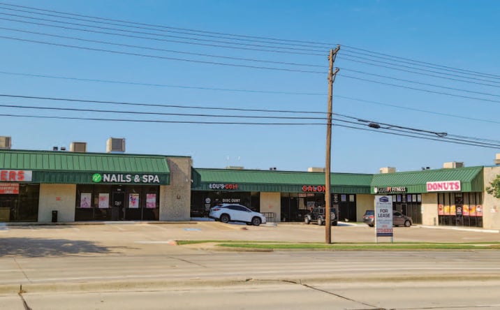 Pictures of Retail property located at 1405 W Frankford Rd, Carrollton, TX 75007 for lease - image #1