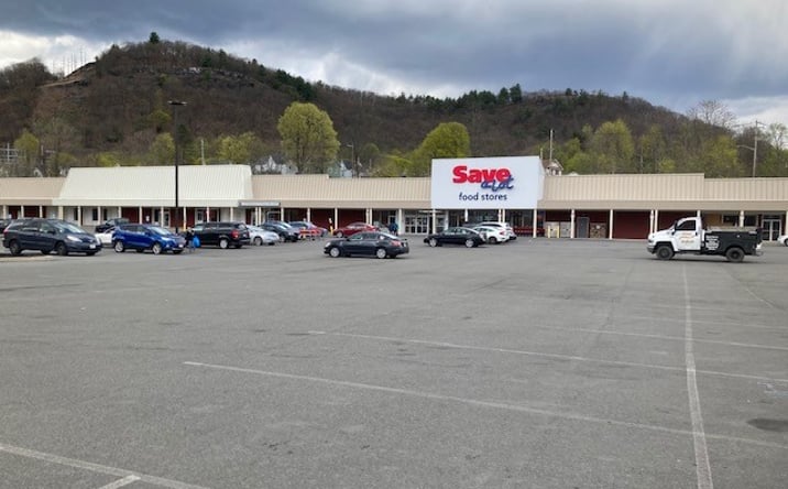 Pictures of Retail property located at 100 Pike St, Port Jervis, NY 12771 for lease - image #1