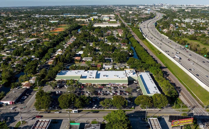 Pictures of Retail property located at Johnson St & N. 30th Rd, Hollywood, FL 33021 for lease - image #1