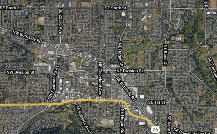 Pictures of Retail property located at 2811 NE 181st Ave, Portland, OR 97230 for lease - image #1