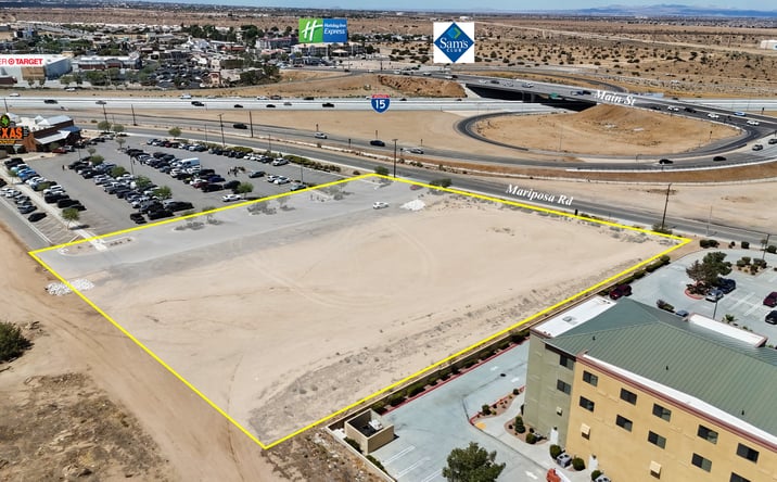 Pictures of Retail, Land property located at Mariposa Rd, Hesperia, CA 92345 for lease - image #1