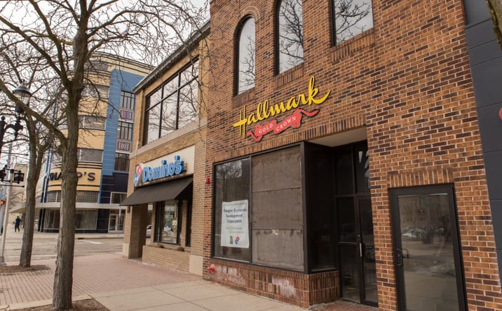 Pictures of Retail property located at 228 S Washington Square, Lansing, MI 48933 for lease - image #1