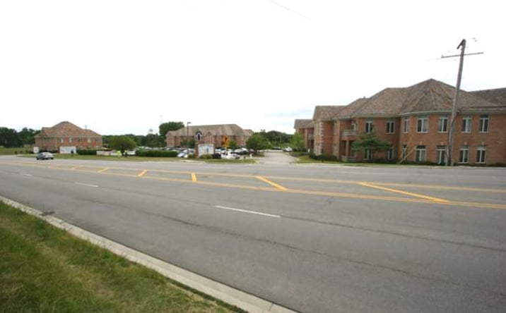 Pictures of Office property located at 495 IL-21, Gurnee, IL 60031 for lease - image #1