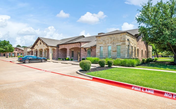 Pictures of Office property located at 4851 Merlot Ave, Grapevine, TX 76051 for lease - image #1