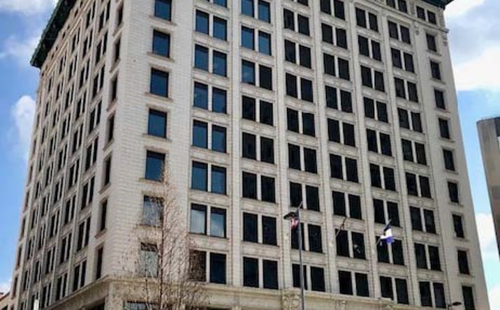 Pictures of Office property located at 420 Madison Ave, Toledo, OH 43604 for lease - image #1