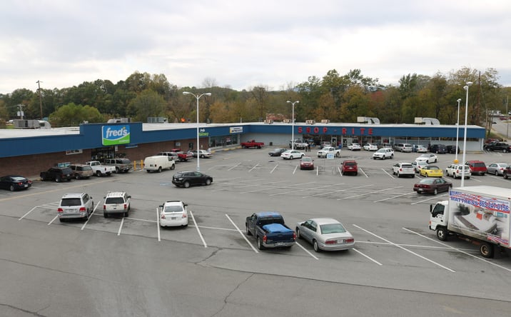 Pictures of Retail, Restaurant property located at 305 W Patton St, LaFayette, GA 30728 for lease - image #1