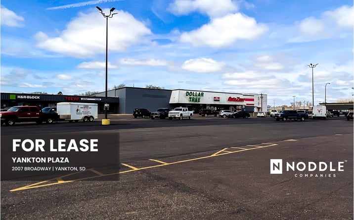 Pictures of Retail property located at 2007 Broadway Ave, Yankton, SD 57078 for lease - image #1