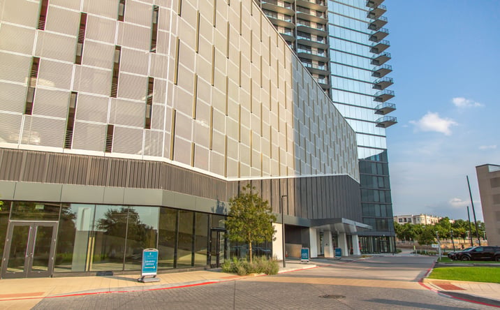 Pictures of Retail property located at 6050 N Central Expy, Dallas, TX 75206 for lease - image #1