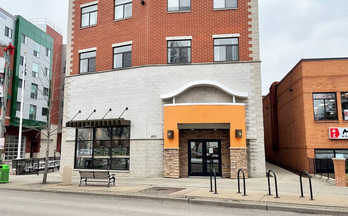 Pictures of Retail, Restaurant property located at 601 E Grand River Ave, East Lansing, MI 48823 for lease - image #1