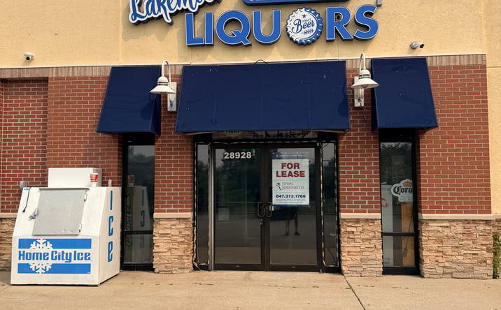 Pictures of Special Purpose, Restaurant, Retail property located at 28950 IL-120, Lakemoor, IL 60051 for lease - image #1