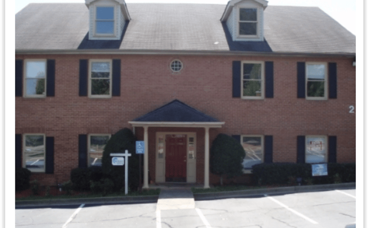 Pictures of Office property located at 2440 Sandy Plains Rd, Marietta, GA 30066 for lease - image #1
