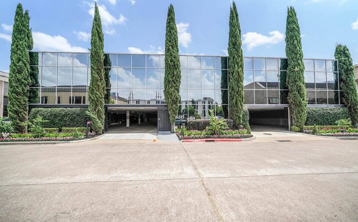 Pictures of Office, Restaurant property located at 3315 Marquart St, Houston, TX 77027 for lease - image #1
