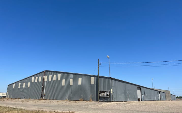 Pictures of Industrial property located at 2925 S Maple Ave, Fresno, CA 93725 for lease - image #1
