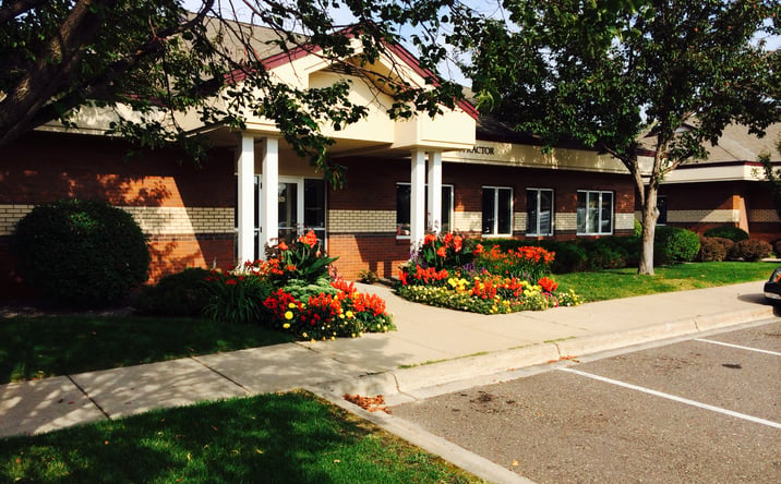 Pictures of Office property located at 919 Old Hwy 8 NW, New Brighton, MN 55112 for lease - image #1