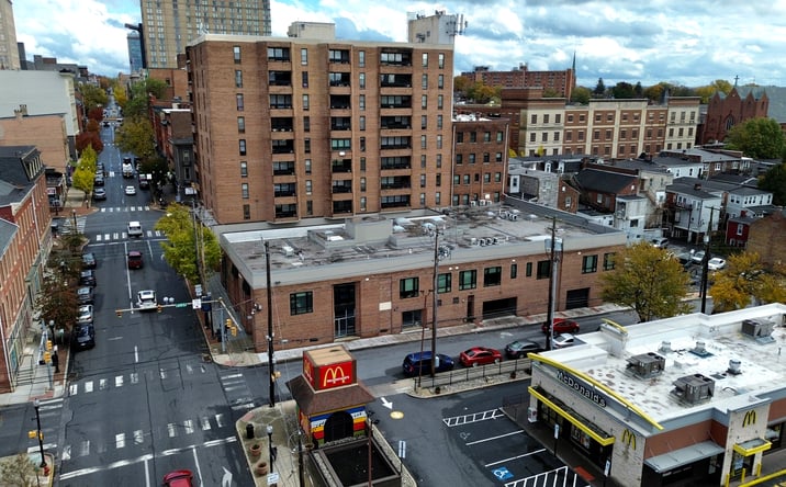 Pictures of Retail, Restaurant property located at 110 W King St, Lancaster, PA 17603 for lease - image #1