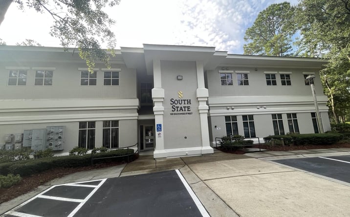 Pictures of Office property located at 100 Exchange St, Hilton Head Island, SC 29926 for lease - image #1