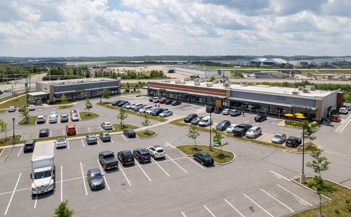 Pictures of Retail, Restaurant property located at 9898 University Blvd, Carnot-Moon, PA 15108 for lease - image #1