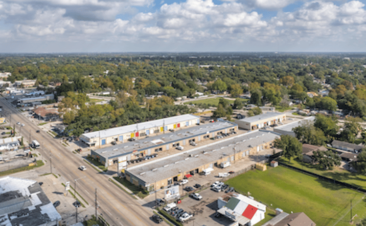 Pictures of Office, Industrial property located at 6134-6144 Airline Drive, Houston, TX 77076 for lease - image #1