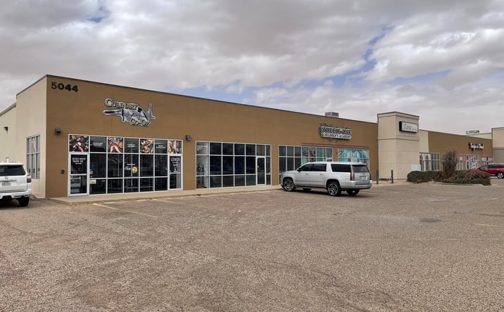 Pictures of Retail, Restaurant property located at 5044 Frankford Ave, Lubbock, TX 79424 for lease - image #1