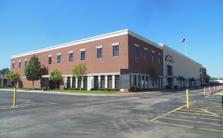 Pictures of Office property located at 3800 Avenue of the Cities, Moline, IL 61265 for lease - image #1