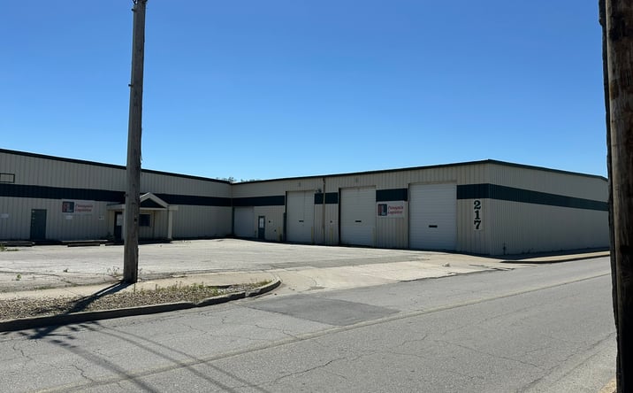 Pictures of Office, Industrial property located at 217 S Belmont Ave, Indianapolis, IN 46222 for lease - image #1