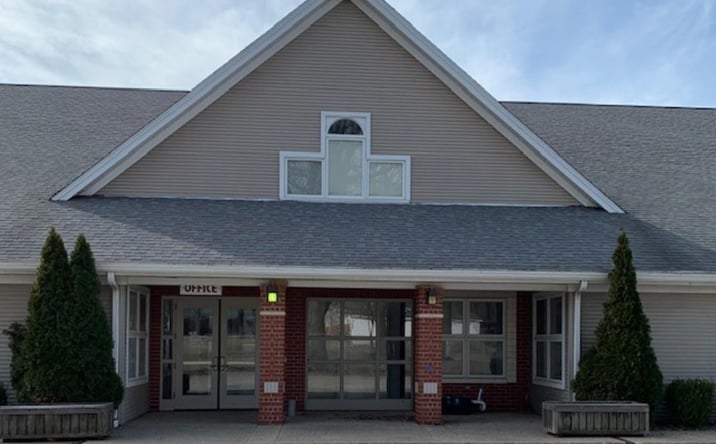 Pictures of Office property located at 600 E STATE Street, Jacksonville, IL 62650 for lease - image #1