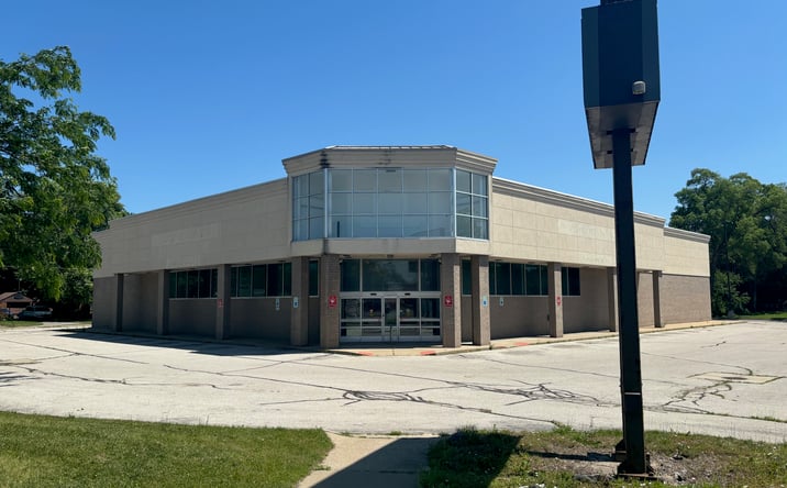 Pictures of Retail, Land, Special Purpose property located at 3424 E Genesee Ave, Saginaw, MI 48601 for lease - image #1