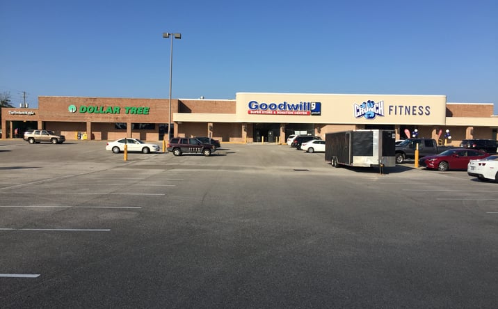 Pictures of Retail property located at 200 W Railroad St, Long Beach, MS 39560 for lease - image #1