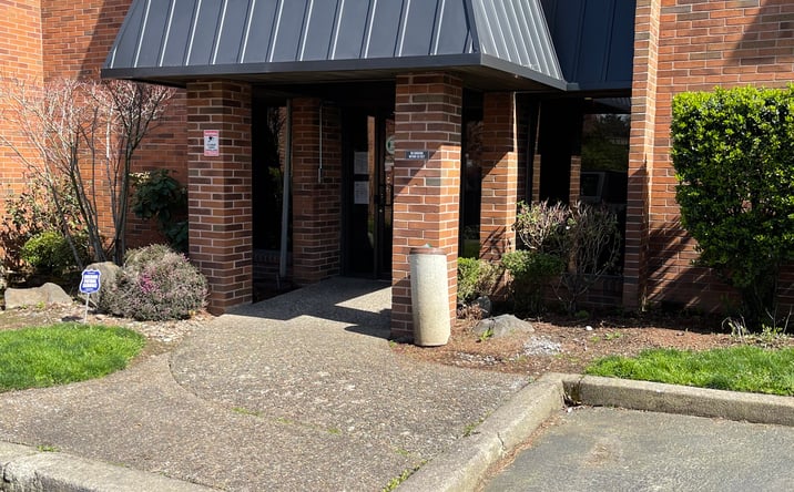 Pictures of Office property located at 8401 NE Halsey St, Portland, OR 97220 for lease - image #1