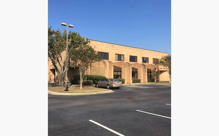 Pictures of Retail property located at 852 Orleans Rd, Charleston, SC 29407 for lease - image #1