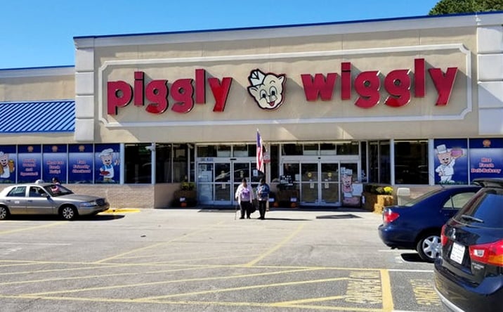 Pictures of Retail property located at 1301 Ward Blvd, Wilson, NC 27893 for lease - image #1