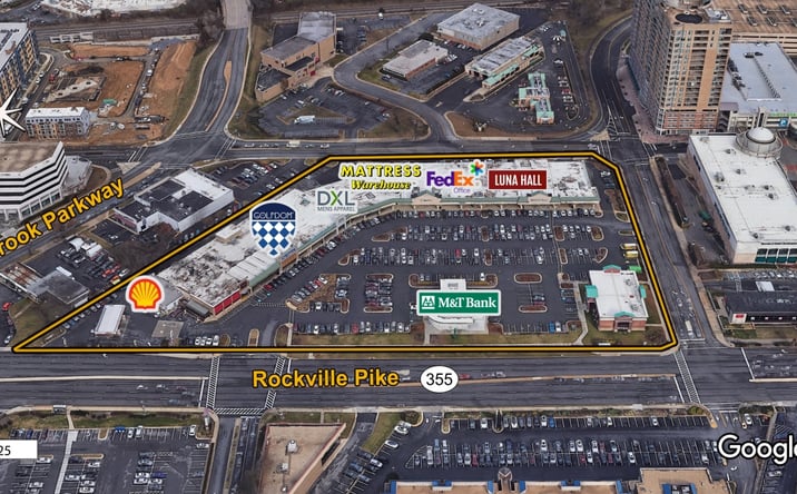 Pictures of Retail, Restaurant property located at Rockville Pike & Bou Ave, Rockville, MD 20852 for lease - image #1