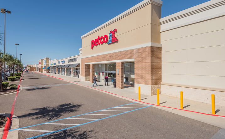Pictures of Retail property located at 2409 E Expressway 83, Mission, TX 78572 for lease - image #1