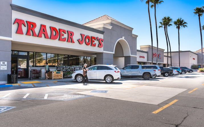 Pictures of Retail, Restaurant property located at 1114 Irvine Blvd, Tustin, CA 92780 for lease - image #1