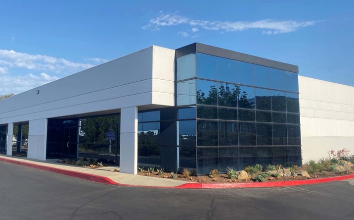Pictures of Industrial property located at 1175-1185 Park Center Dr, Vista, CA 92081 for lease - image #1