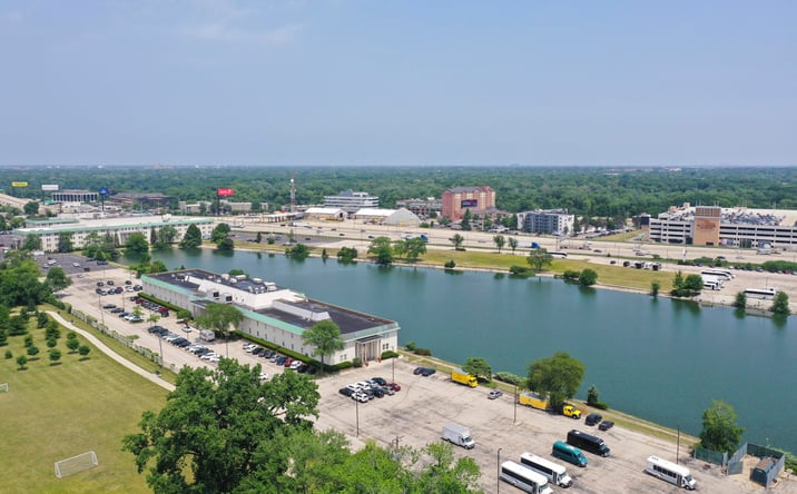 Pictures of Office property located at 2250 E Devon Ave, Des Plaines, IL 60018 for lease - image #1