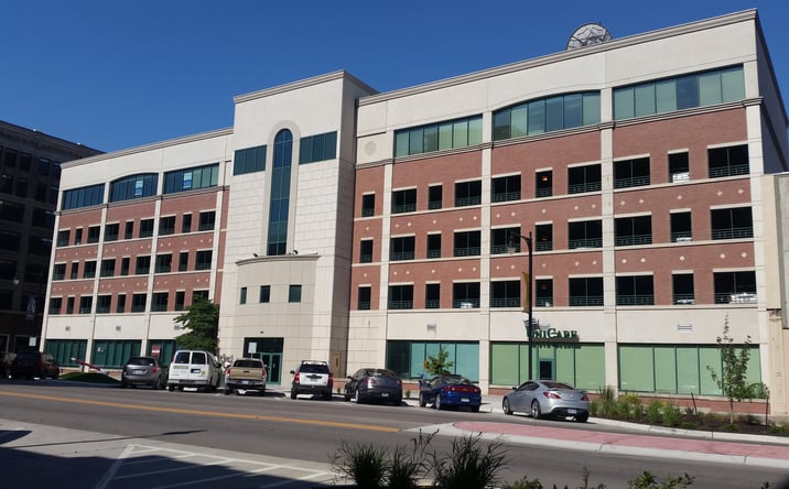 Pictures of Office property located at 825 S Kansas Ave, Topeka, KS 66612 for lease - image #1