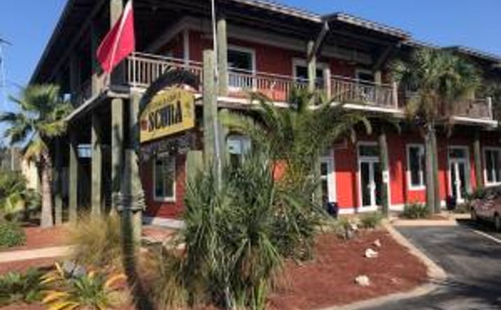 Pictures of Office property located at 503 Harbor Boulevard, Destin, FL 32541 for lease - image #1