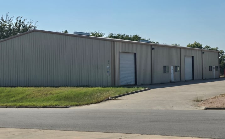 Pictures of Industrial property located at 239 Investment Loop, Hutto, TX 78634 for lease - image #1