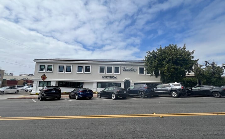 Pictures of Office property located at 1150 Silverado St, La Jolla, CA 92037 for lease - image #1