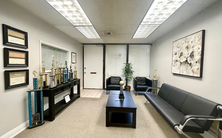 Pictures of Office property located at 222 N Mountain Ave, Upland, CA 91786 for lease - image #1
