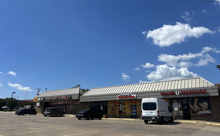 Pictures of Retail, Restaurant property located at 9090 Camp Bowie W Blvd, Fort Worth, TX 76116 for lease - image #1