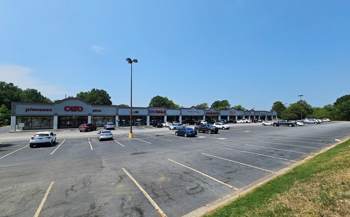 Pictures of Retail property located at 2219 Harrison Rd SE, Thomson, GA 30824 for lease - image #1